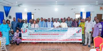 À TRAVERS UNE RENCONTRE AVEC LA CCI-BURKINA FASO À PARAKOU, Des opérateurs économiques burkinabè vivant au Bénin sondent les opportunités de leur pays