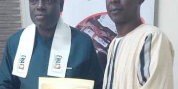 REPERE POUR SON DYNAMISME À LA TÊTE DE L’ANTS, Dr. Orou Bagou Yorou Chabi distingué par le groupe Ewa Afrika