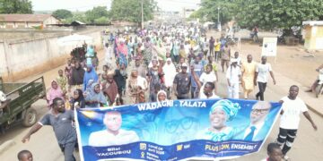 CAMPAGNE ÉLECTORALE DANS LA 8E CIRCONSCRIPTION ÉLECTORALE, Bilal Yacoubou touche le sommet de la mobilisation autour de Wadagni-Talala. Caravanes, géant meeting et concert inédit
