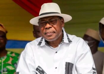 EDITORIAL : Yayi dans le cercle d&rsquo;honneur…